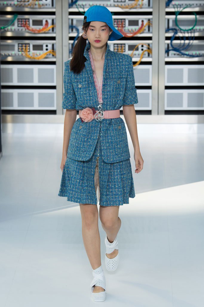 Chanel（香奈儿）2024春夏巴黎时装周时装秀