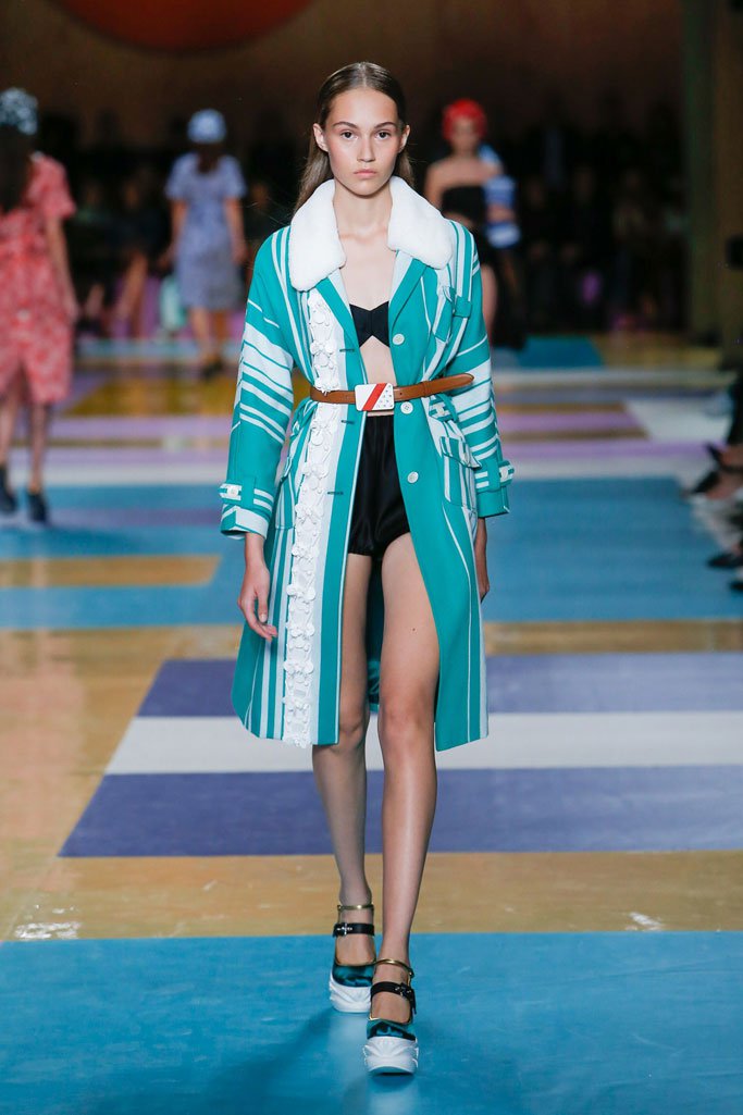 Miu Miu（缪缪）2024春夏巴黎时装周时装秀