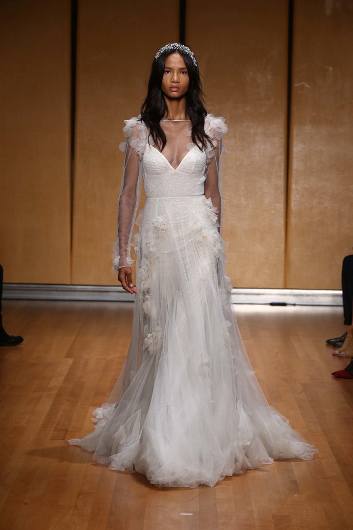 Inbal Dror 2024纽约婚纱周婚纱秀