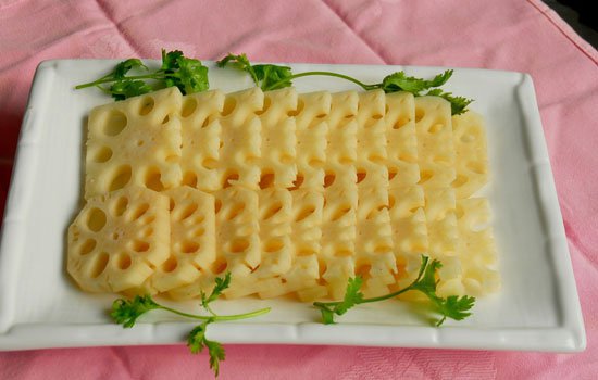 夏天吃什么瘦肚子 炫腹季这些食物来帮忙