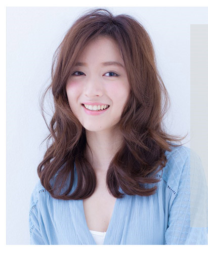 方形脸适合什么发型 修颜美发随你挑选