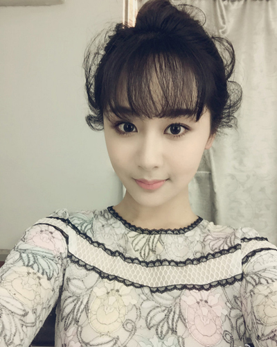 明星空气刘海发型图片 angelababy新换的空气刘海美呆了