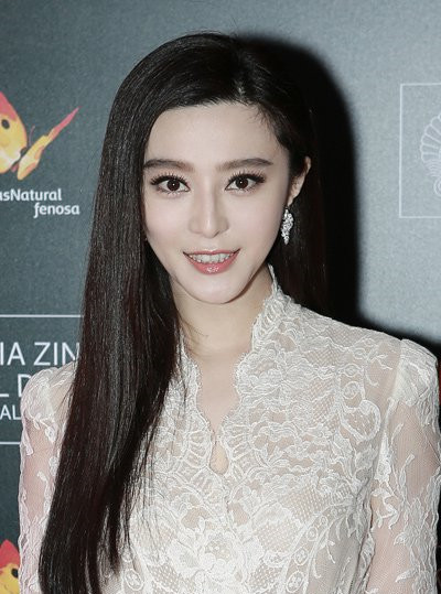 黑长直强势回归 看看娱乐圈都有哪些女星深爱黑长直