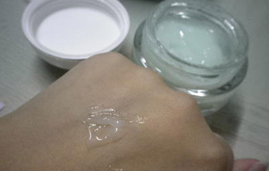 碧欧泉活泉润透水份露 萌萌的外观包着好用的水份露
