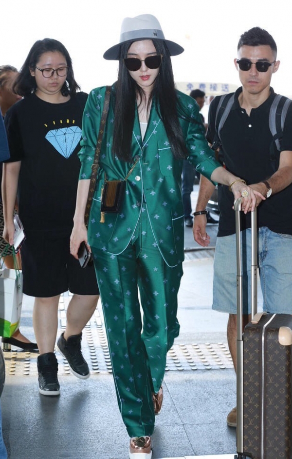 范冰冰最新街拍机场照 睡衣style分分钟帅你一脸