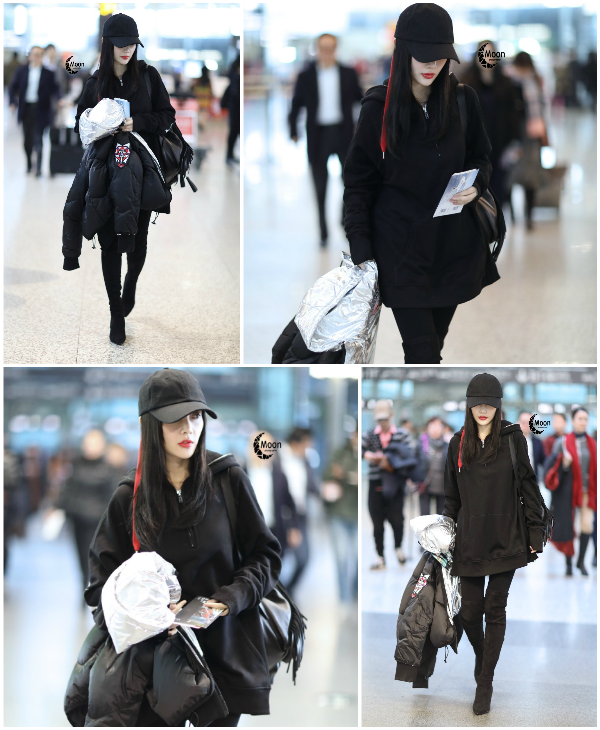 李小璐最新街拍  羽绒服+长靴又帅又美！