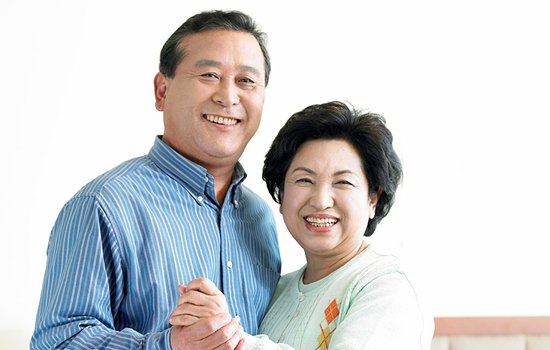 老年夫妻为什么要分床 老年夫妻分床的利弊分析