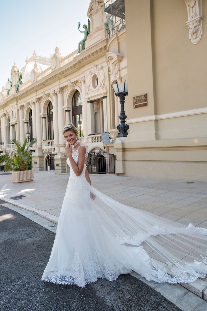 Alessandra Rinaudo 2024婚纱礼服系列一