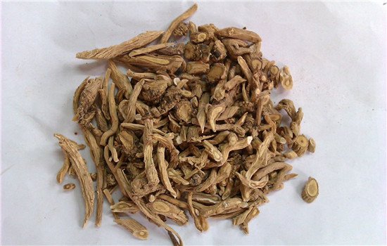 板蓝根治感冒吗 板蓝根并不是治疗感冒的特效药