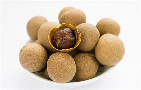 桂圆的功效与作用 桂圆的食疗价值很高