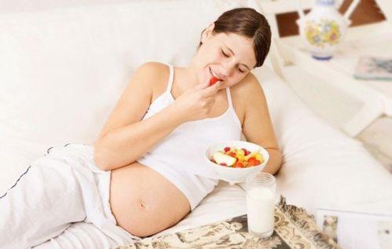 怀孕吃太多水果好吗 孕期猛吃水果或患糖尿病生巨婴