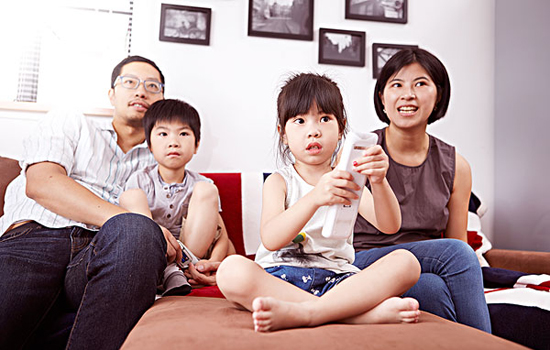 电子产品对孩子的影响 如何正确引导孩子玩电子产品