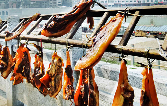 腌腊肉要多久才能晒 什么时候晒腊肉最好