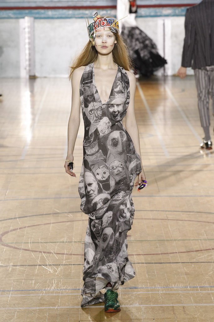 Vivienne Westwood 2024伦敦时装发布会时装秀