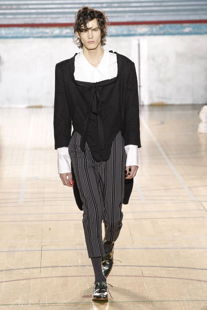 Vivienne Westwood 2024伦敦时装发布会时装秀