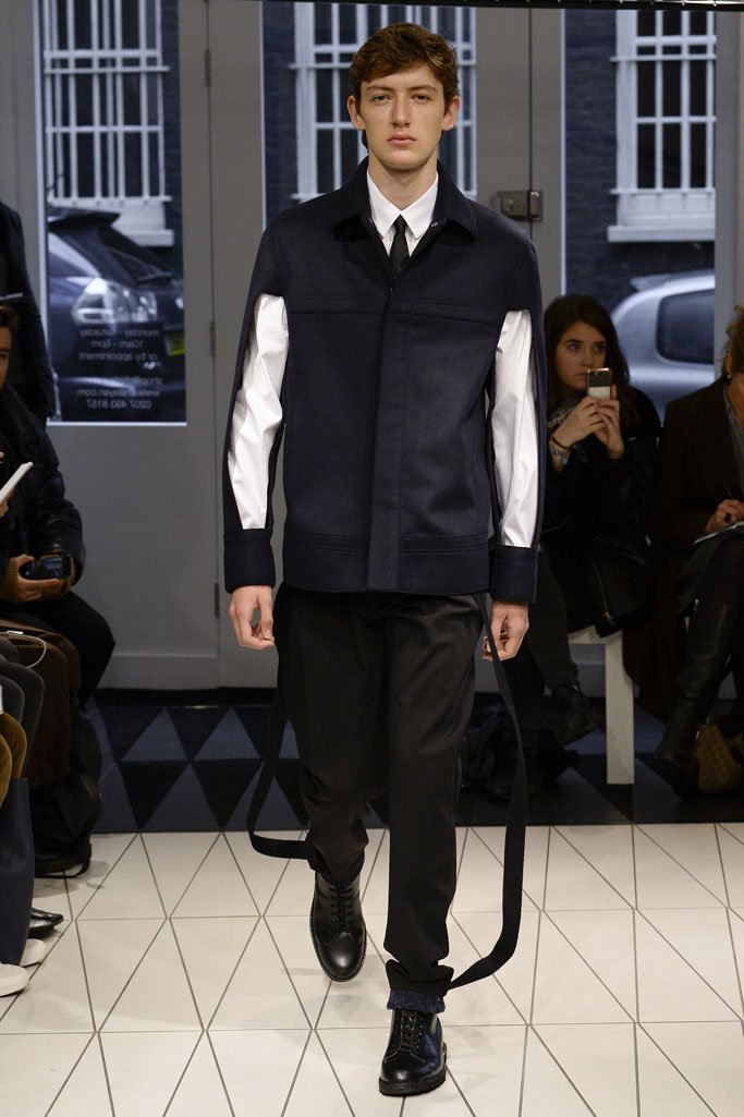 Chalayan（卡拉扬）2024伦敦时装周男装秀