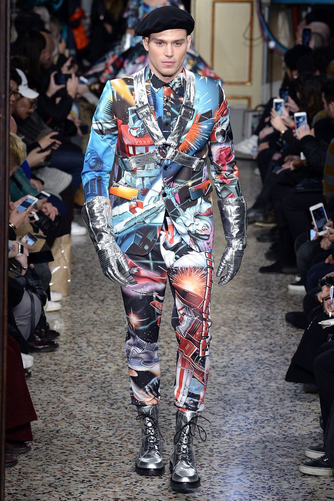 Moschino（莫斯奇诺）2024米兰时装周男装秀