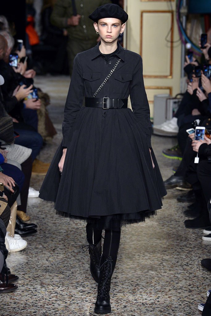 Moschino（莫斯奇诺）2024米兰时装周男装秀