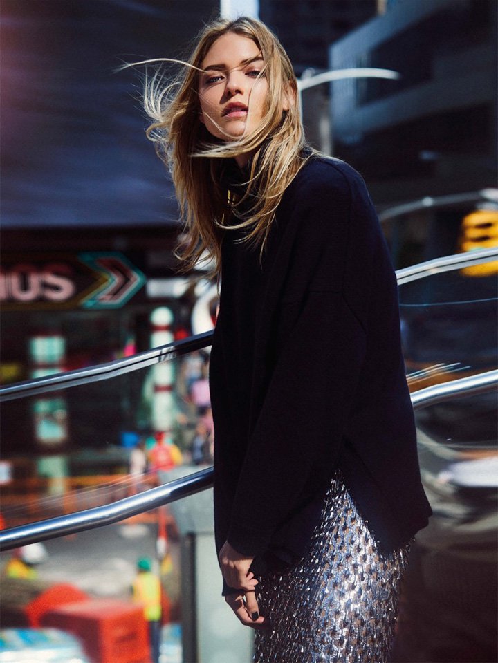 超模Martha Hunt 演绎《Vogue》时尚杂志大片