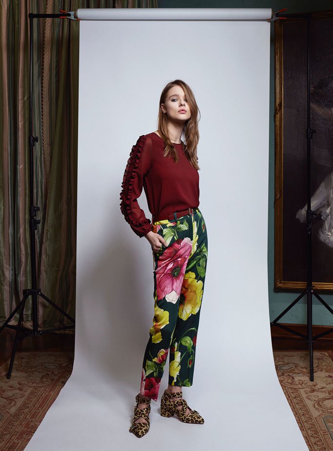 Blumarine（蓝色情人）2024女装品牌广告大片