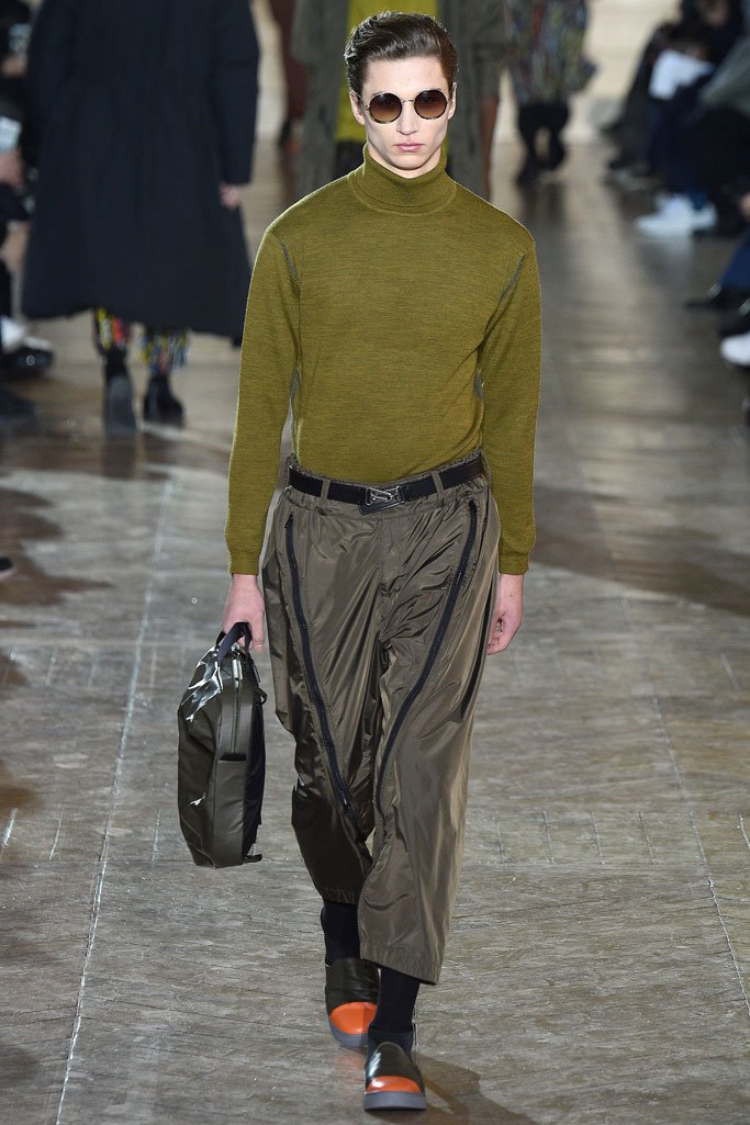Issey Miyake（三宅一生）2024巴黎时装周男装秀