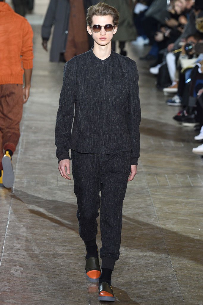 Issey Miyake（三宅一生）2024巴黎时装周男装秀