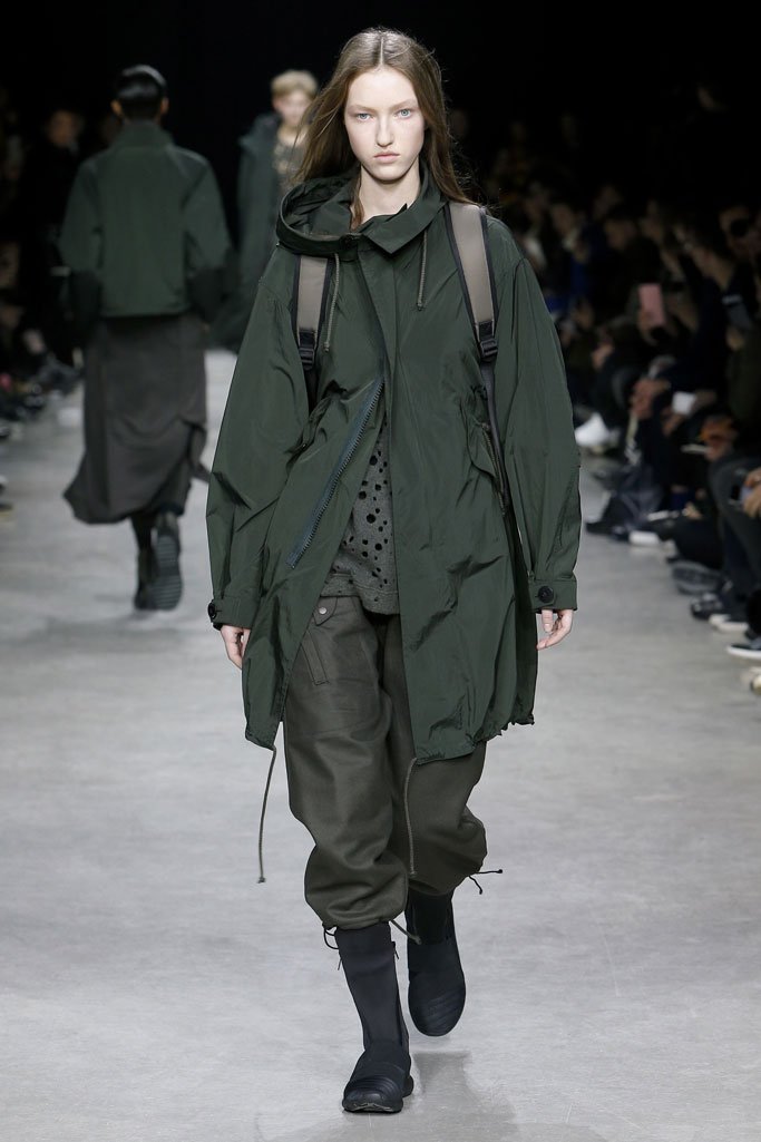 Y-3 2024巴黎时装周秋冬男装秀