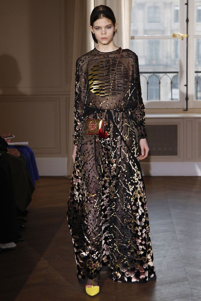 Schiaparelli（夏帕瑞丽）2024春夏巴黎时装周时装秀