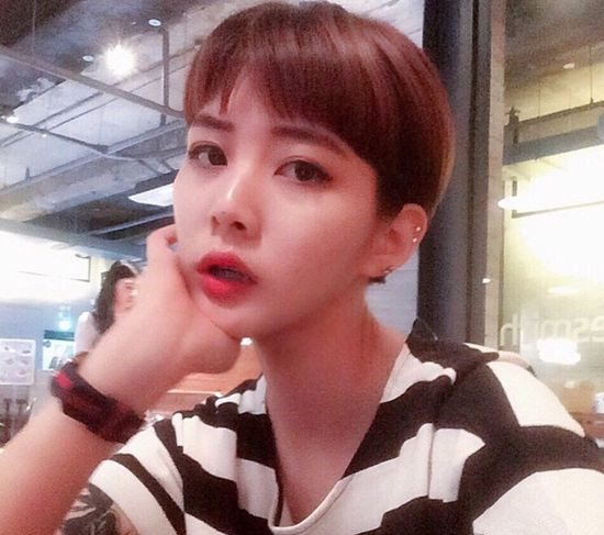 韩国流行发型2024女 换上时髦发型快点去浪吧