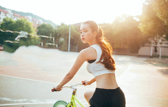 分手后女生应该怎么做 教你怎么摆正心态