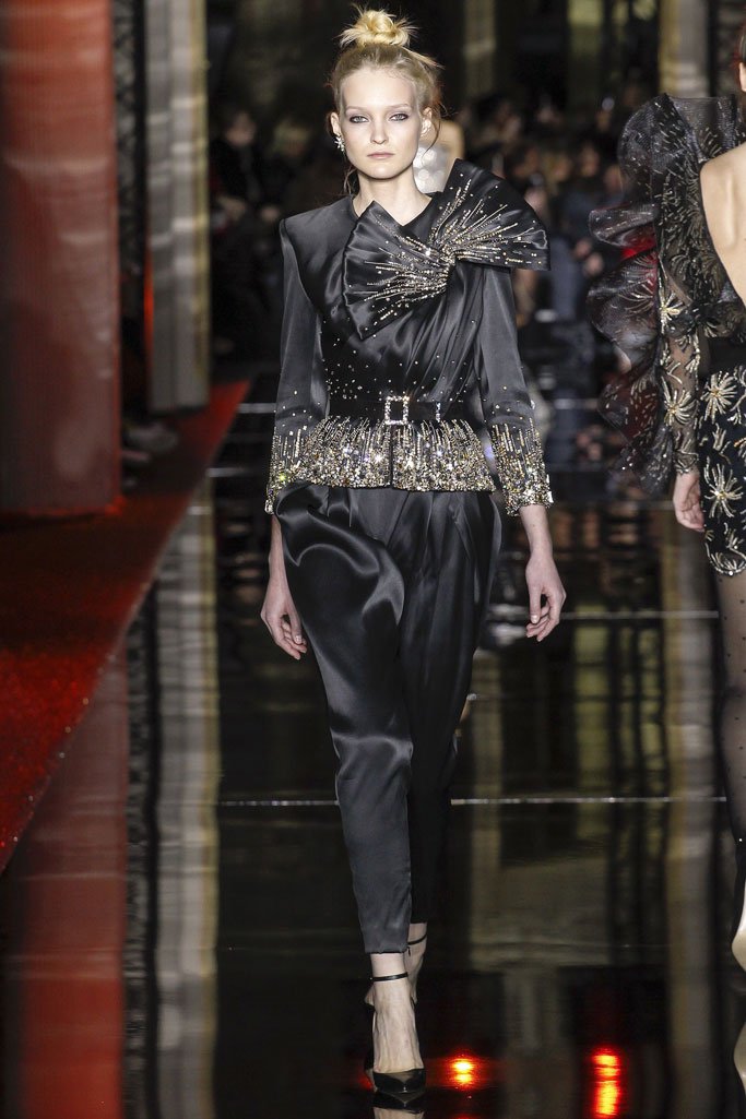 Zuhair Murad（祖海·慕拉）2024巴黎时装周春夏高级定制时装秀