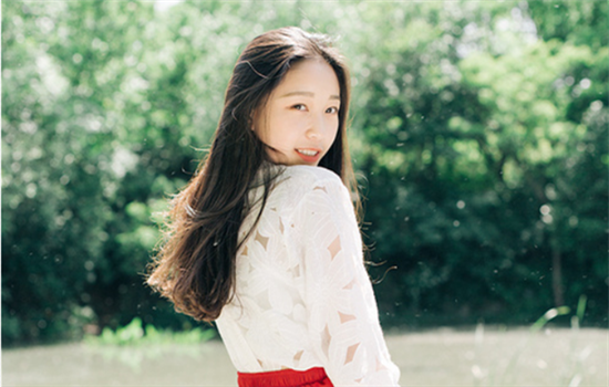 精华液有什么功效 小仙女们的补水神器作用各不同