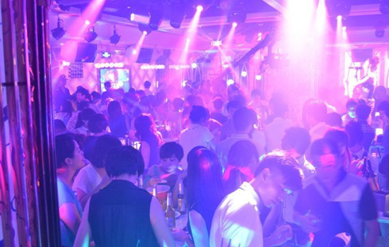 酒吧搭讪技巧 酒吧搭讪高手精选攻略