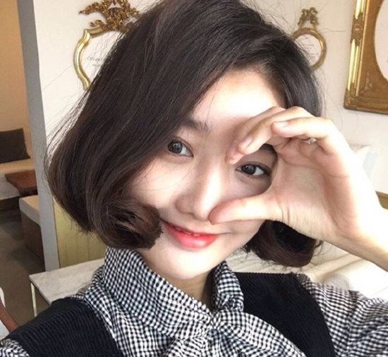 头发多短发发型女图片 剪短发一样很适合!