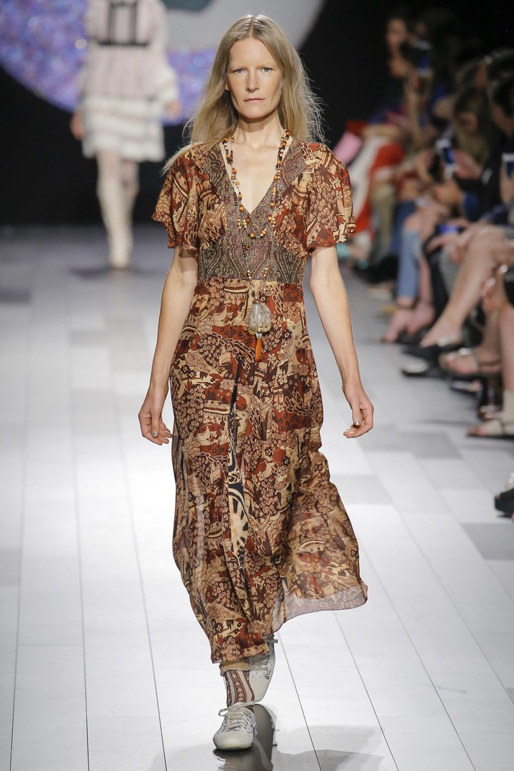 Anna Sui（安娜苏）2024纽约时装周时装秀