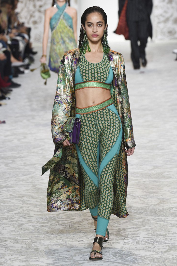 Etro（艾特罗）2024米兰时装周时装秀