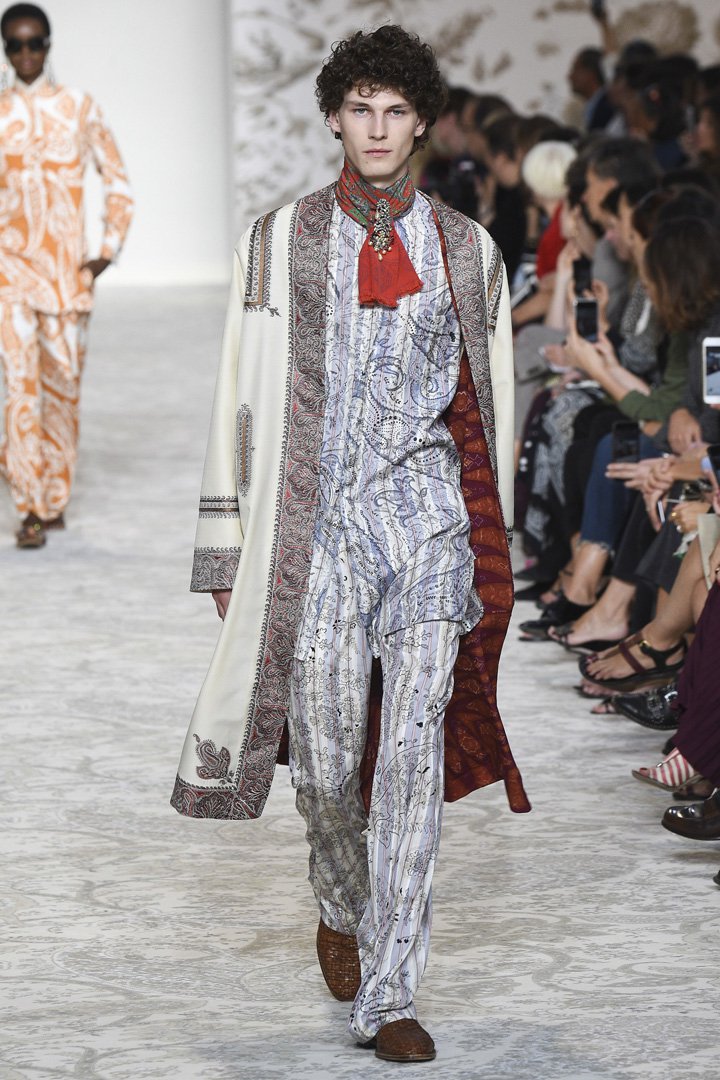 Etro（艾特罗）2024米兰时装周时装秀