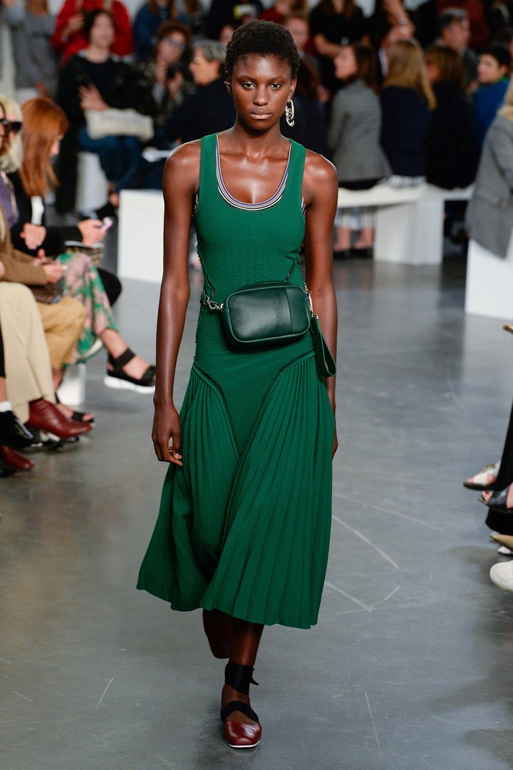 Sportmax（斯宝麦斯）2024米兰时装周时装秀