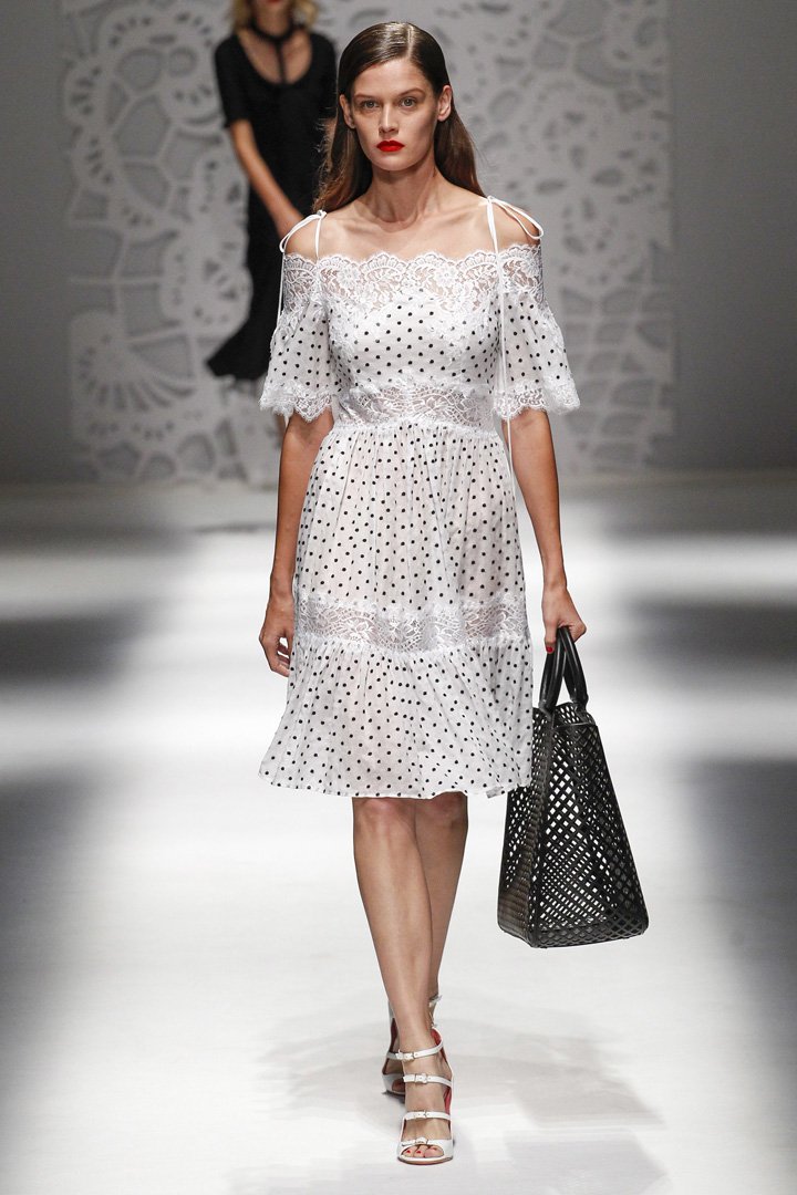 Blumarine（蓝色情人）2024米兰时装周时装秀