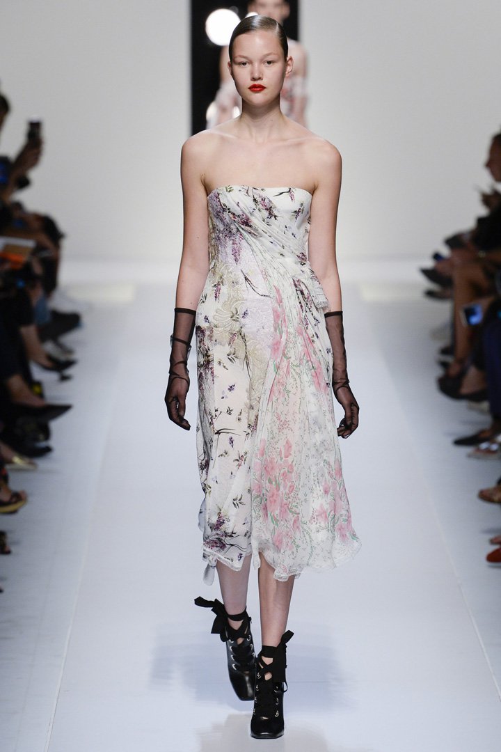 Ermanno Scervino 2024米兰时装周时装秀