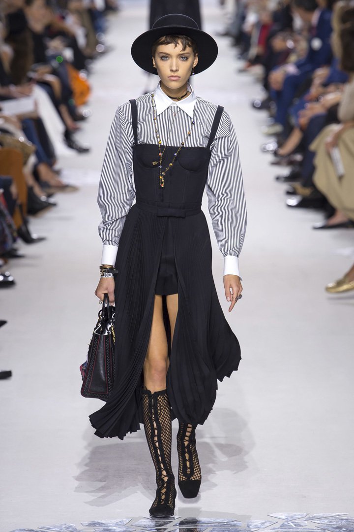Christian Dior（迪奥）2024巴黎时装周时装秀
