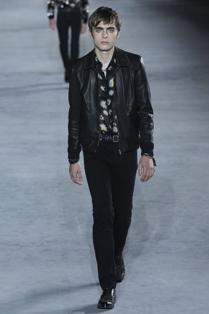 Saint Laurent（圣罗兰）2024巴黎时装周时装秀