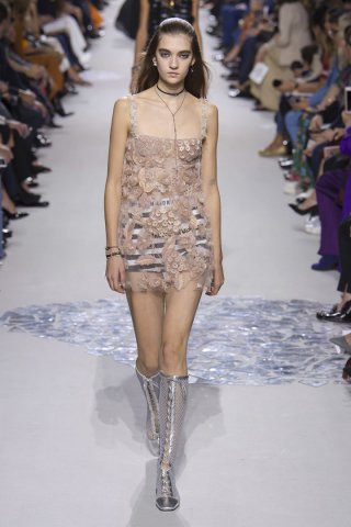 Christian Dior（迪奥）2024巴黎时装周时装秀