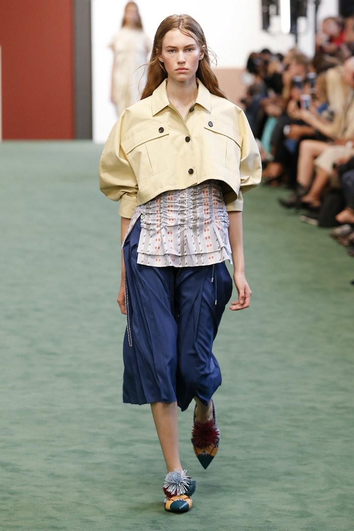 Carven（卡纷）2024巴黎时装周时装秀