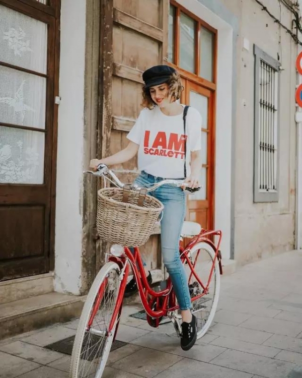 夏天穿什么衣服好看 这几种T恤潮翻你的夏天