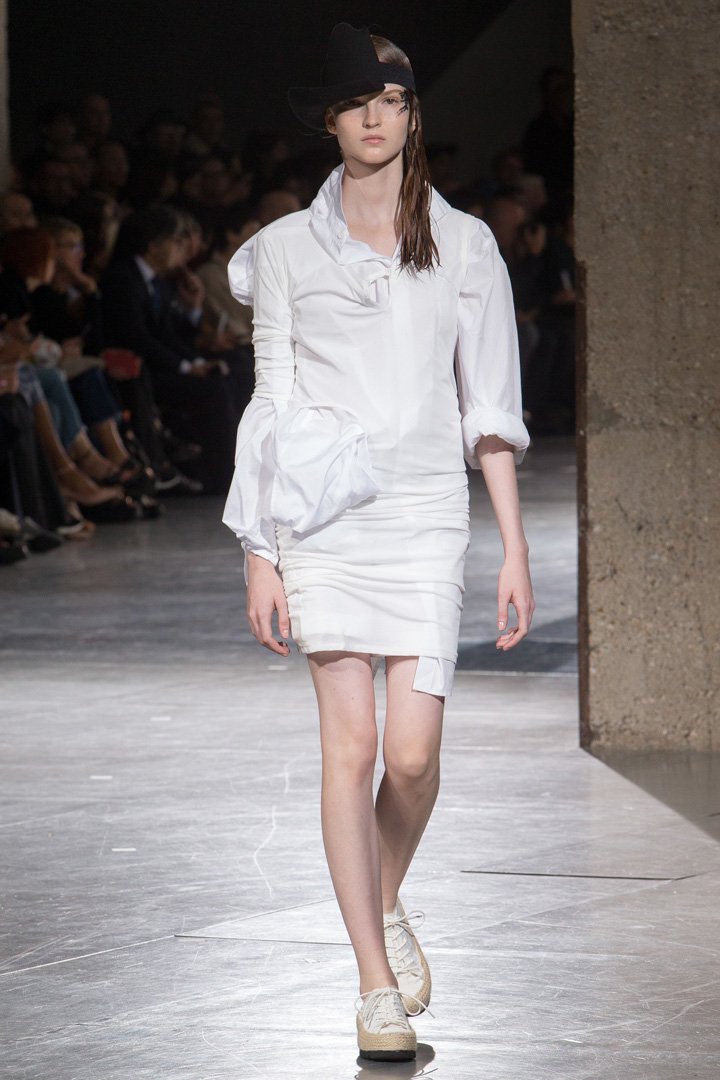Yohji Yamamoto（山本耀司）2024巴黎时装周时装秀