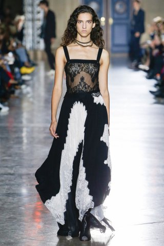 Givenchy（纪梵希）2024巴黎时装周时装秀