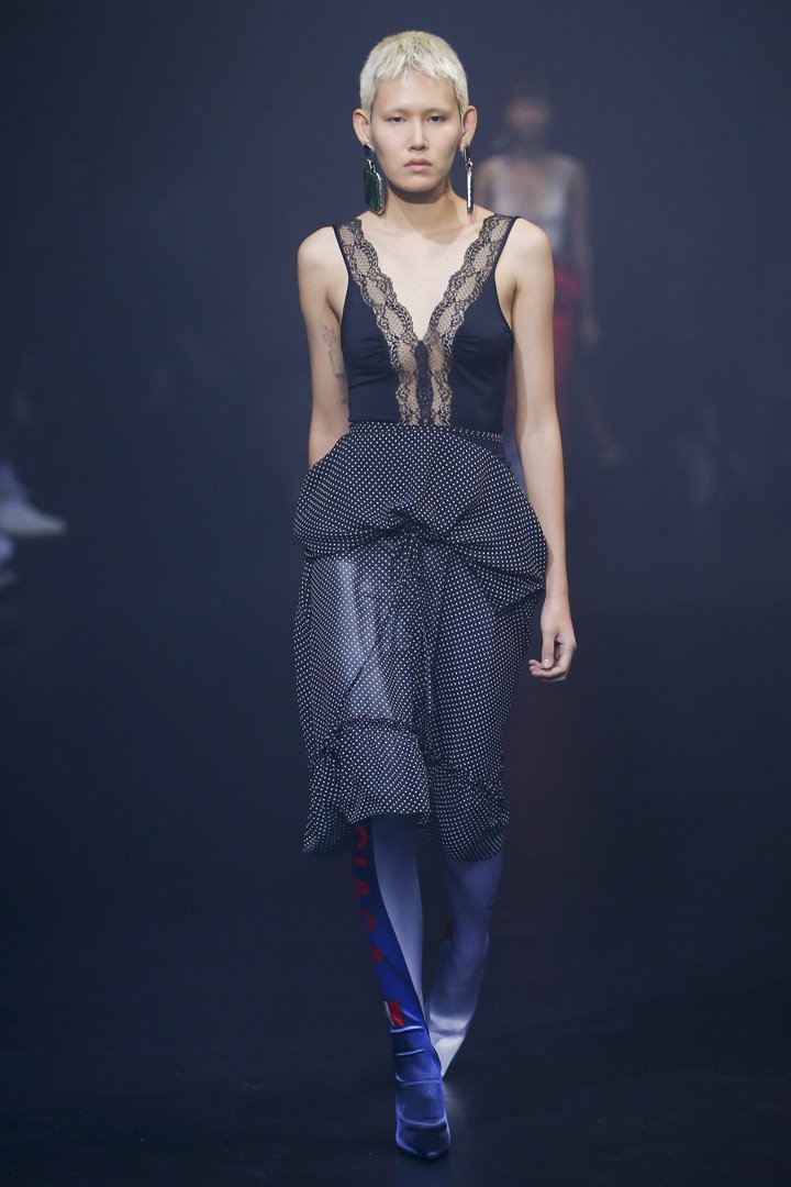 Balenciaga（巴黎世家）2024巴黎时装周时装秀