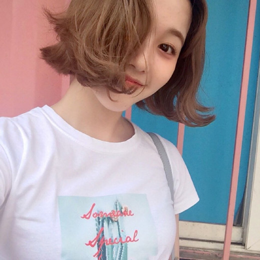 头发多适合什么短发 经典款短发po给you