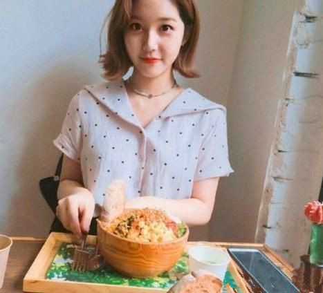 小清新女生短发 除了美还是美